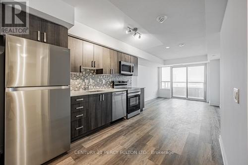 912 - 1455 Celebration Drive, Pickering, ON - Indoor Photo Showing Kitchen With Stainless Steel Kitchen With Upgraded Kitchen