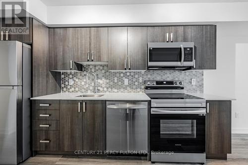 912 - 1455 Celebration Drive, Pickering, ON - Indoor Photo Showing Kitchen With Stainless Steel Kitchen With Upgraded Kitchen