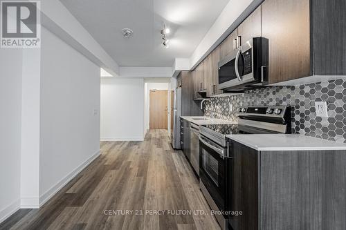 912 - 1455 Celebration Drive, Pickering, ON - Indoor Photo Showing Kitchen With Stainless Steel Kitchen