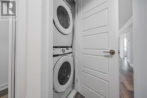 912 - 1455 Celebration Drive, Pickering, ON - Indoor Photo Showing Laundry Room