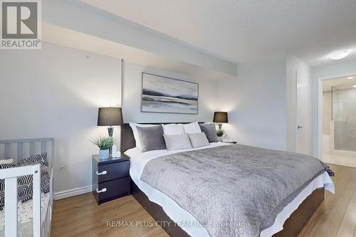 1408 - 25 Fairview Road W, Mississauga, ON - Indoor Photo Showing Bedroom