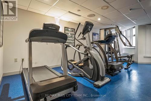 1408 - 25 Fairview Road W, Mississauga, ON - Indoor Photo Showing Gym Room