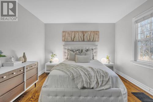 24 Arch Road, Mississauga, ON - Indoor Photo Showing Bedroom