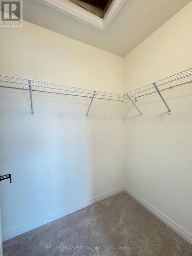 224 Port Crescent, Welland, ON - Indoor With Storage