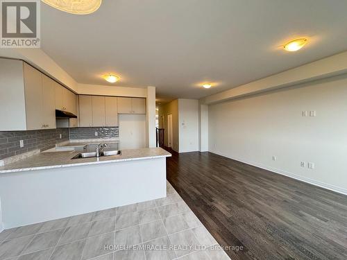 224 Port Crescent, Welland, ON - Indoor Photo Showing Kitchen