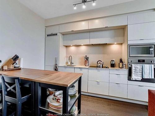 Ph20-38 Cameron St, Toronto, ON - Indoor Photo Showing Kitchen