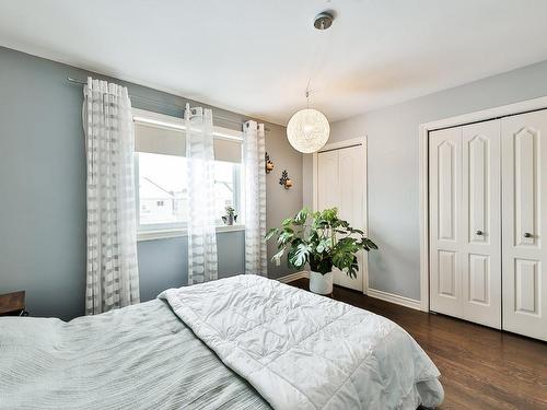 Chambre Ã  coucher principale - 56 Rue De L'Envol, Sainte-Anne-Des-Plaines, QC - Indoor Photo Showing Bedroom