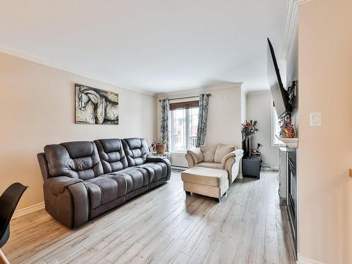 Salon - 56 Rue De L'Envol, Sainte-Anne-Des-Plaines, QC - Indoor Photo Showing Living Room