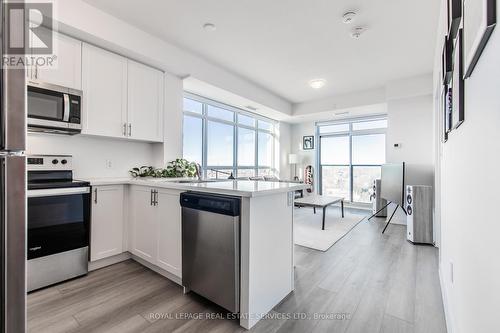 702 - 450 Dundas Street E, Hamilton, ON - Indoor Photo Showing Kitchen With Stainless Steel Kitchen With Upgraded Kitchen