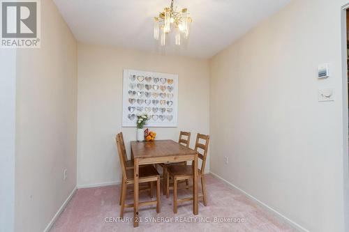 1102 - 20 Chesterton Drive, Ottawa, ON - Indoor Photo Showing Dining Room