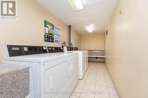 1102 - 20 Chesterton Drive, Ottawa, ON - Indoor Photo Showing Laundry Room