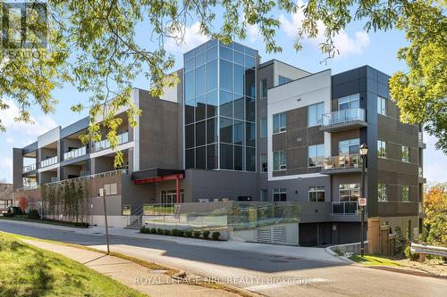 604 - 77 Yates Street, St. Catharines (Downtown), ON - Outdoor