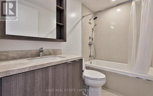 4108 - 115 Blue Jays Way, Toronto, ON - Indoor Photo Showing Bathroom