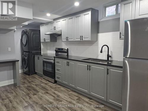 36 Bethany Street, Markham, ON - Indoor Photo Showing Kitchen With Double Sink With Upgraded Kitchen