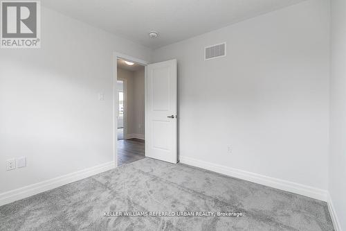 47 Federica Crescent, Wasaga Beach, ON - Indoor Photo Showing Other Room