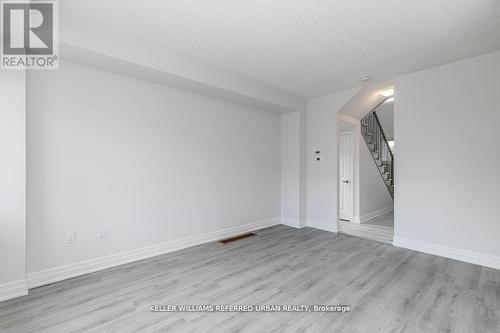 47 Federica Crescent, Wasaga Beach, ON - Indoor Photo Showing Other Room