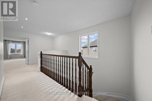 1084 Northgraves Crescent, Ottawa, ON - Indoor Photo Showing Other Room