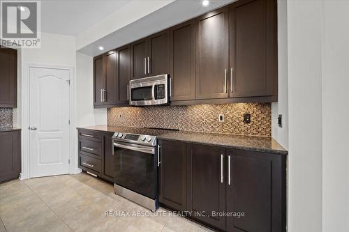 1084 Northgraves Crescent, Ottawa, ON - Indoor Photo Showing Kitchen