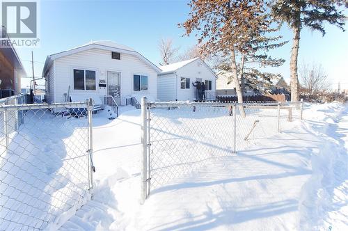 2056 Embury Street, Regina, SK - Outdoor