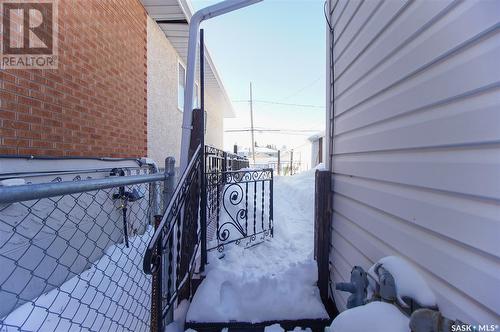 2056 Embury Street, Regina, SK - Outdoor