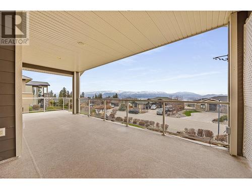 649 Devonian Avenue, Kelowna, BC - Outdoor With View With Exterior