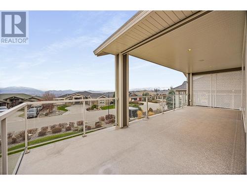 649 Devonian Avenue, Kelowna, BC - Outdoor With View With Exterior