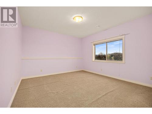 649 Devonian Avenue, Kelowna, BC - Indoor Photo Showing Other Room