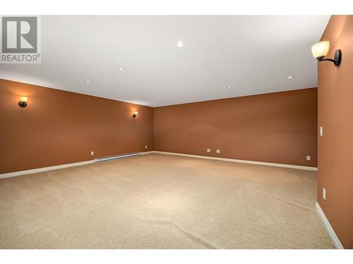 649 Devonian Avenue, Kelowna, BC - Indoor Photo Showing Other Room