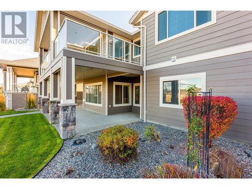 649 Devonian Avenue, Kelowna, BC - Outdoor With Deck Patio Veranda With Exterior