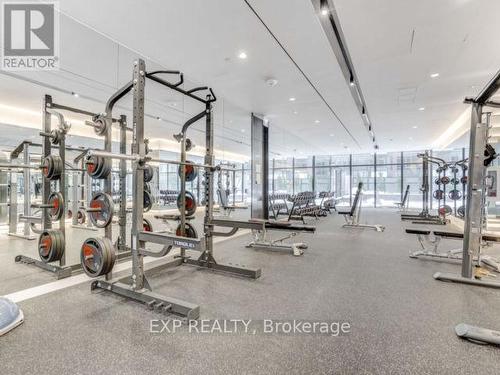 1005E - 576 Front Street W, Toronto, ON - Indoor Photo Showing Gym Room