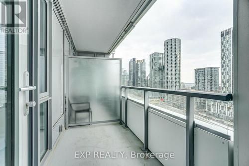 1005E - 576 Front Street W, Toronto, ON - Outdoor With Balcony With Exterior