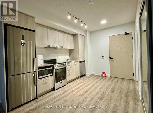 705 - 195 Commerce Street, Vaughan, ON - Indoor Photo Showing Other Room