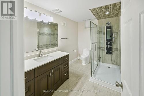 27 Horizon Street, Brampton, ON - Indoor Photo Showing Bathroom