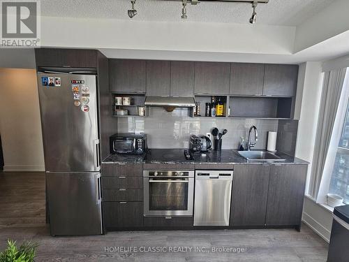 1208 - 7 Mabelle Avenue, Toronto, ON - Indoor Photo Showing Kitchen With Stainless Steel Kitchen