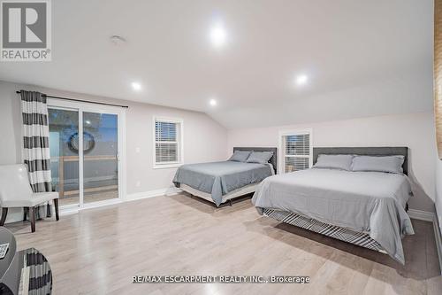 4733 River Road, Niagara Falls, ON - Indoor Photo Showing Bedroom