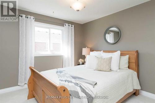 50 Dawson Crescent, Milton, ON - Indoor Photo Showing Bedroom