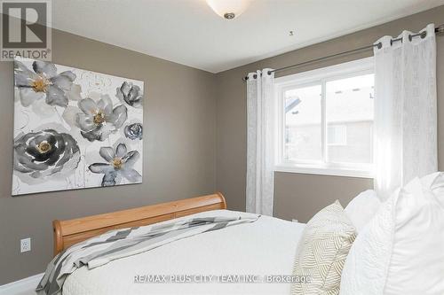 50 Dawson Crescent, Milton, ON - Indoor Photo Showing Bedroom