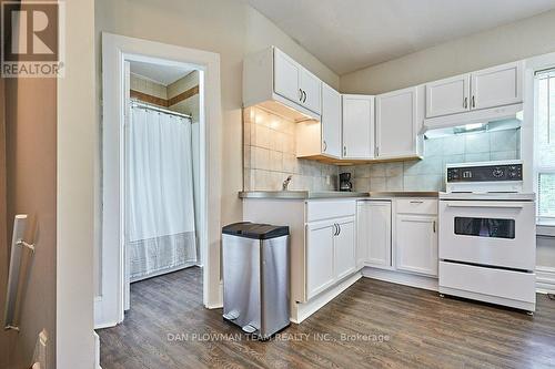 20 Queen Street, Kawartha Lakes, ON - Indoor Photo Showing Kitchen