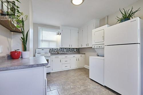 20 Queen Street, Kawartha Lakes, ON - Indoor Photo Showing Kitchen