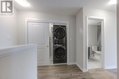 70 Progress Avenue, Kitchener, ON - Indoor Photo Showing Laundry Room