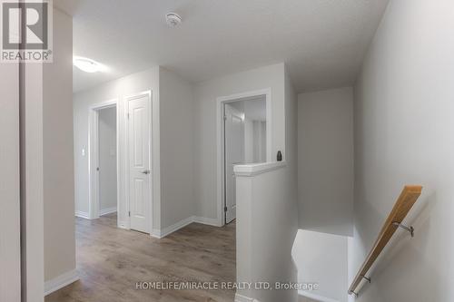 70 Progress Avenue, Kitchener, ON - Indoor Photo Showing Other Room