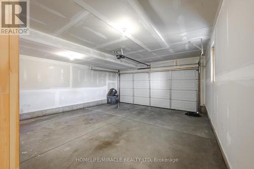 70 Progress Avenue, Kitchener, ON - Indoor Photo Showing Garage