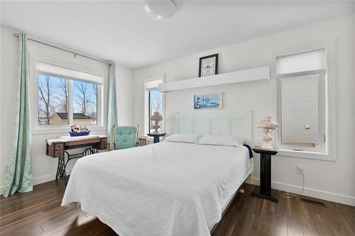 26 Bramblewood Street, Kleefeld, MB - Indoor Photo Showing Bedroom