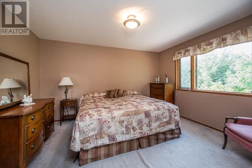 2605 Ridgeview Drive, Prince George, BC - Indoor Photo Showing Bedroom