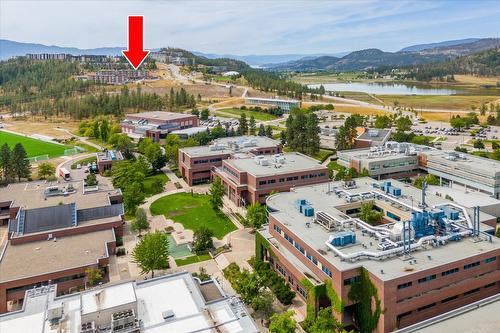 301-975 Academy Way, Kelowna, BC - Outdoor With View