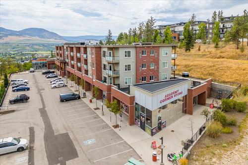 301-975 Academy Way, Kelowna, BC - Outdoor With View