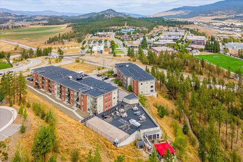 301-975 Academy Way, Kelowna, BC - Outdoor With View