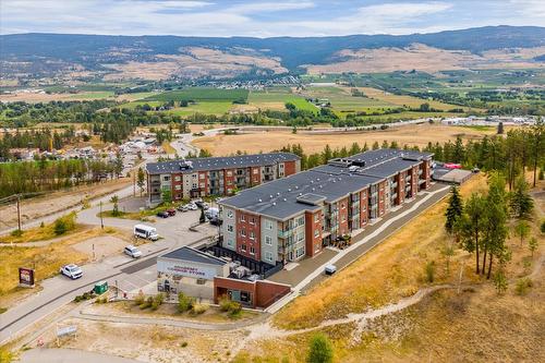 301-975 Academy Way, Kelowna, BC - Outdoor With View