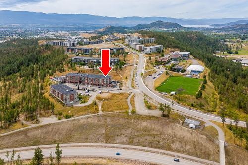 301-975 Academy Way, Kelowna, BC - Outdoor With View