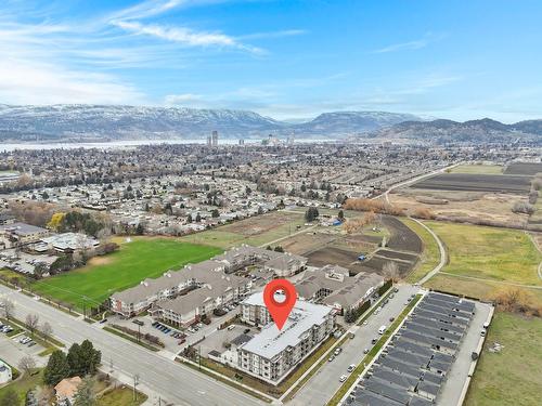 214-3090 Burtch Road, Kelowna, BC - Outdoor With View